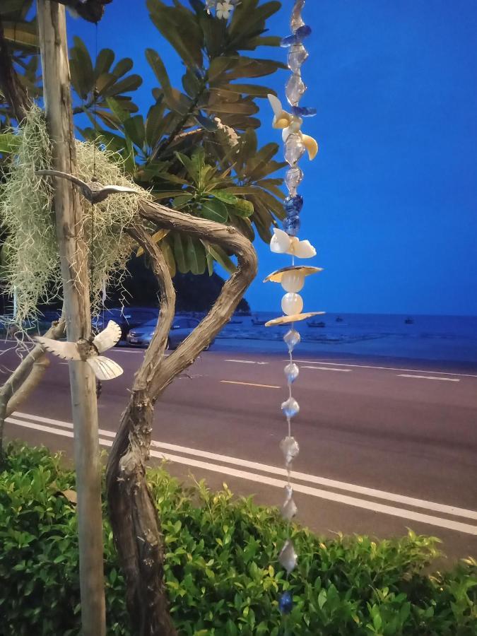 The Beach Boutique Resort Banpaknampran Kültér fotó