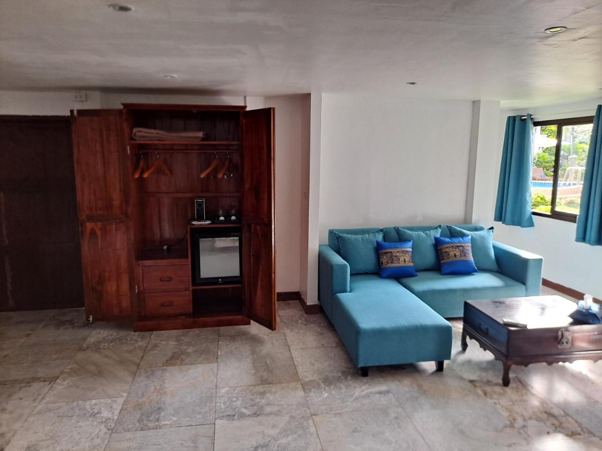 The Beach Boutique Resort Banpaknampran Kültér fotó