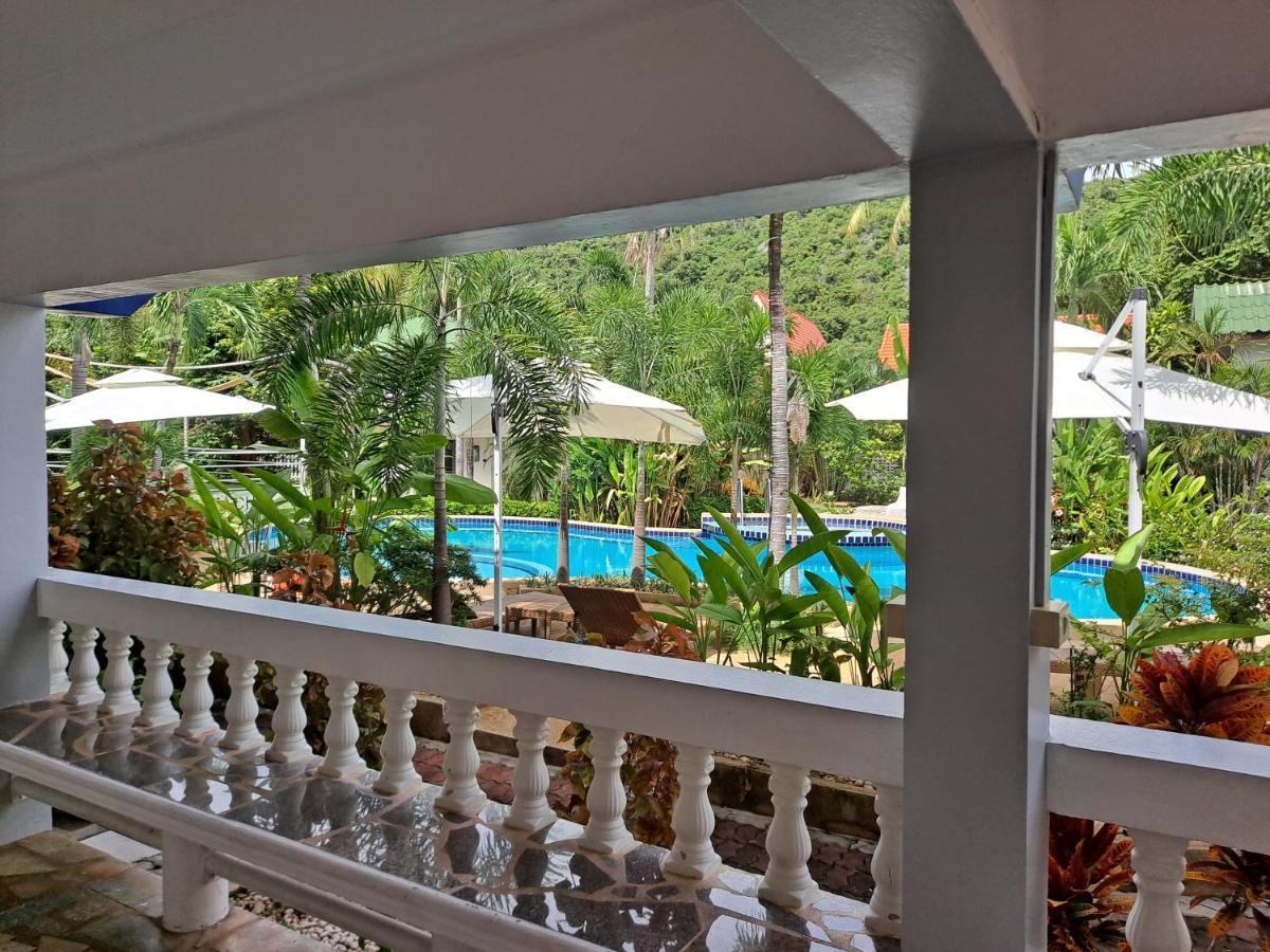 The Beach Boutique Resort Banpaknampran Kültér fotó