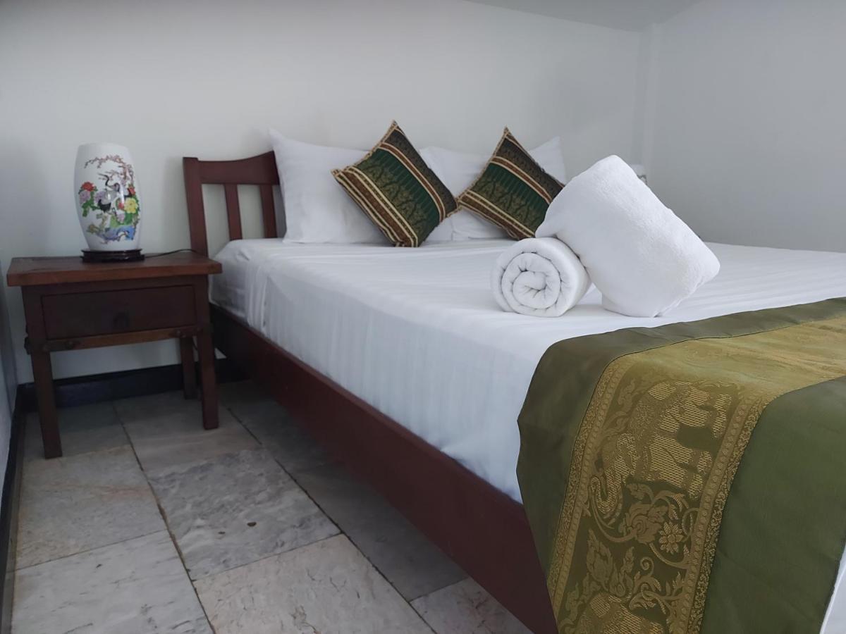 The Beach Boutique Resort Banpaknampran Kültér fotó
